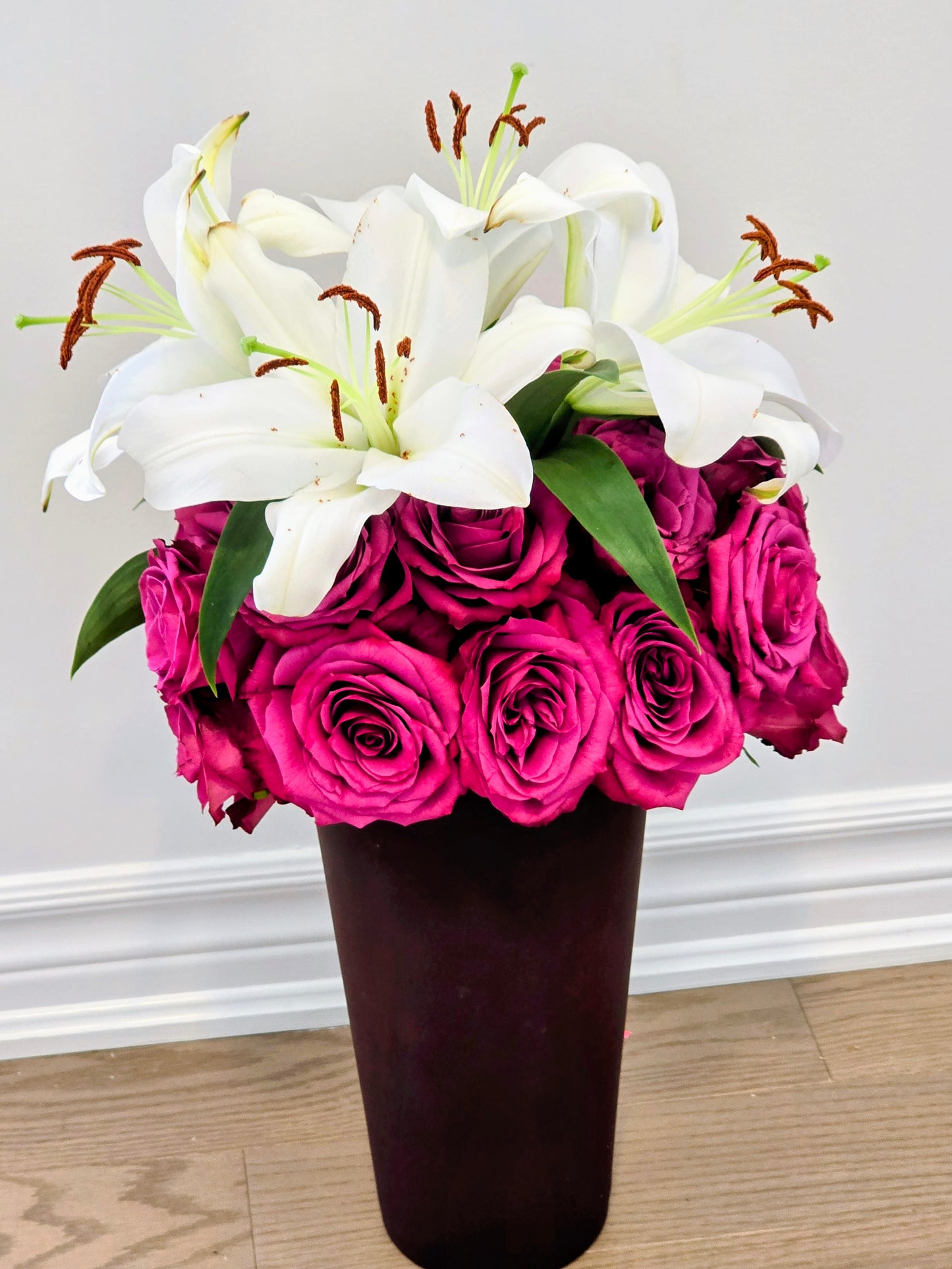 Roses and Lily Mix