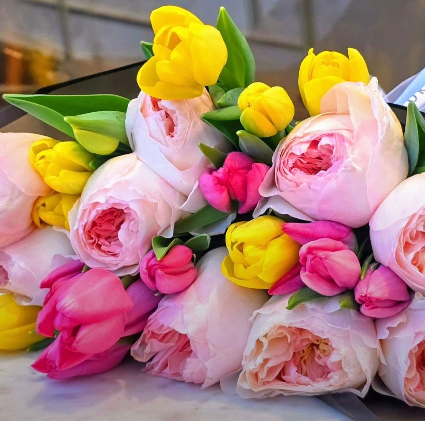 Rose/Tulip Mixed Bouquet