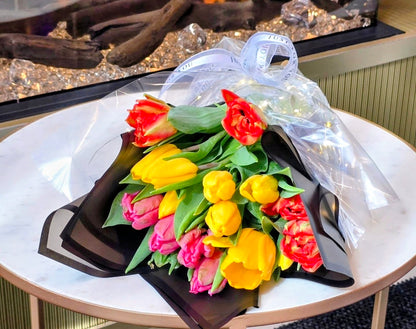 Bouquet of mixed tulips